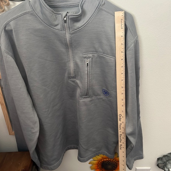 Ariat Mens Tek Team 1/4 Zip Sweatshirt Mid States SMU Alloy/Cobalt - Picture 5 of 6